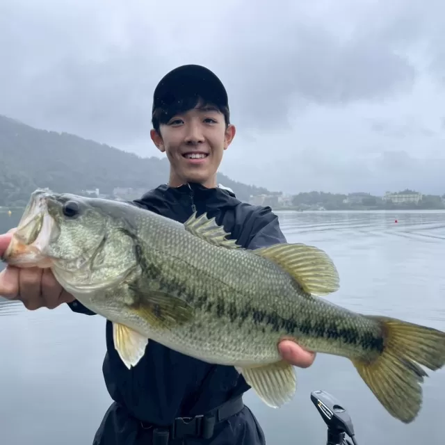 弓家涼太